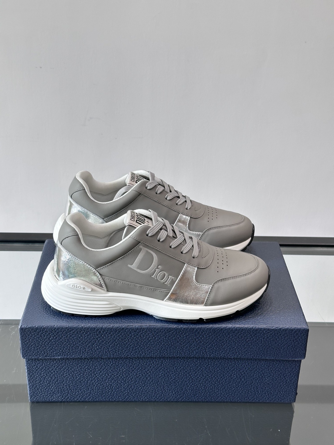 ๐๐ก๐ซ๐ข๐ฌ๐ญ๐ข๐๐ง ๐๐ข๐จ๐ซ# ่ฟชๅฅฅ Dior Chronoๆฐๆฌพไผ้ฒ่ฟๅจ้่ท้่็น้ ็็้
ทๆฏไบ๏ผๆชๆฅๆ