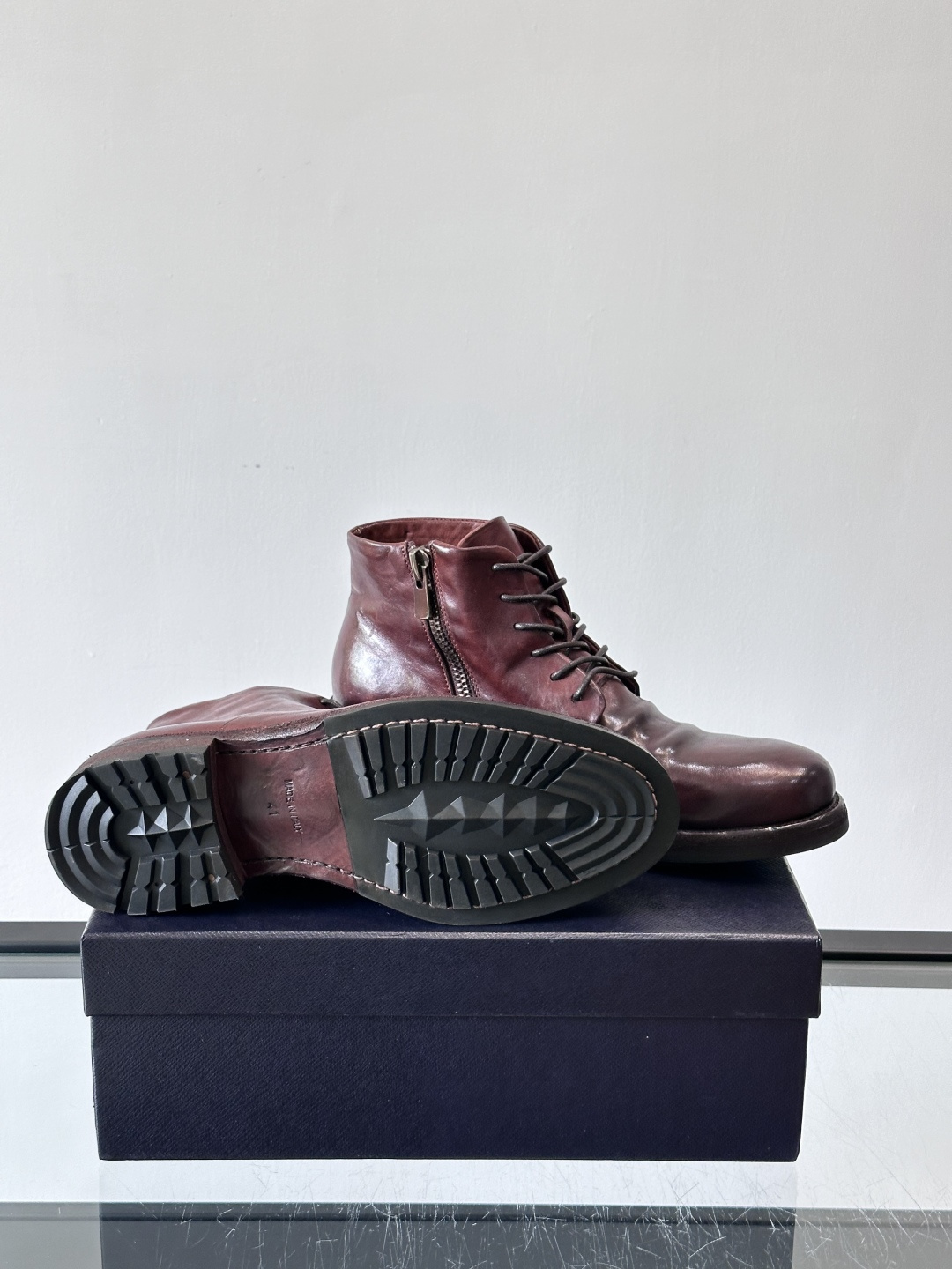 Prad* 男士水洗马皮🐎手工靴子🥾，猛货！水洗真皮夹层中底搭配橡胶外底皮鞋，款式新颖时尚，繁复鞋面里外