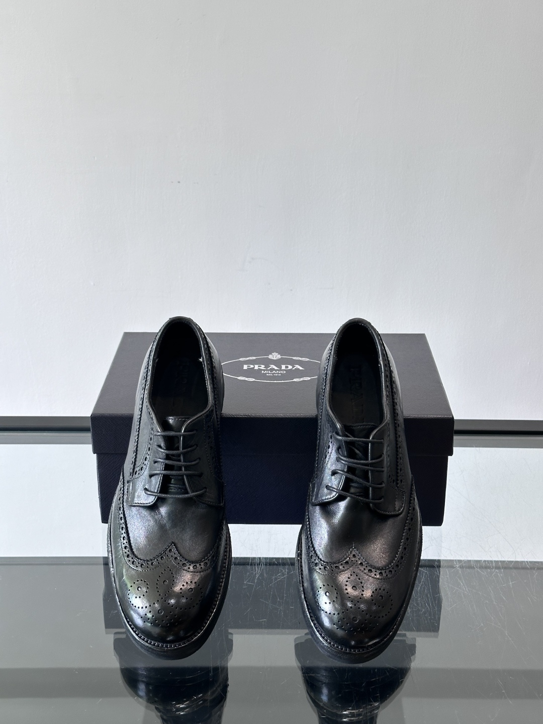 Prad* 男士水洗马皮🐎手工乐福鞋👞，猛货！水洗真皮夹层中底搭配橡胶外底皮鞋，款式新颖时尚，繁复鞋面里