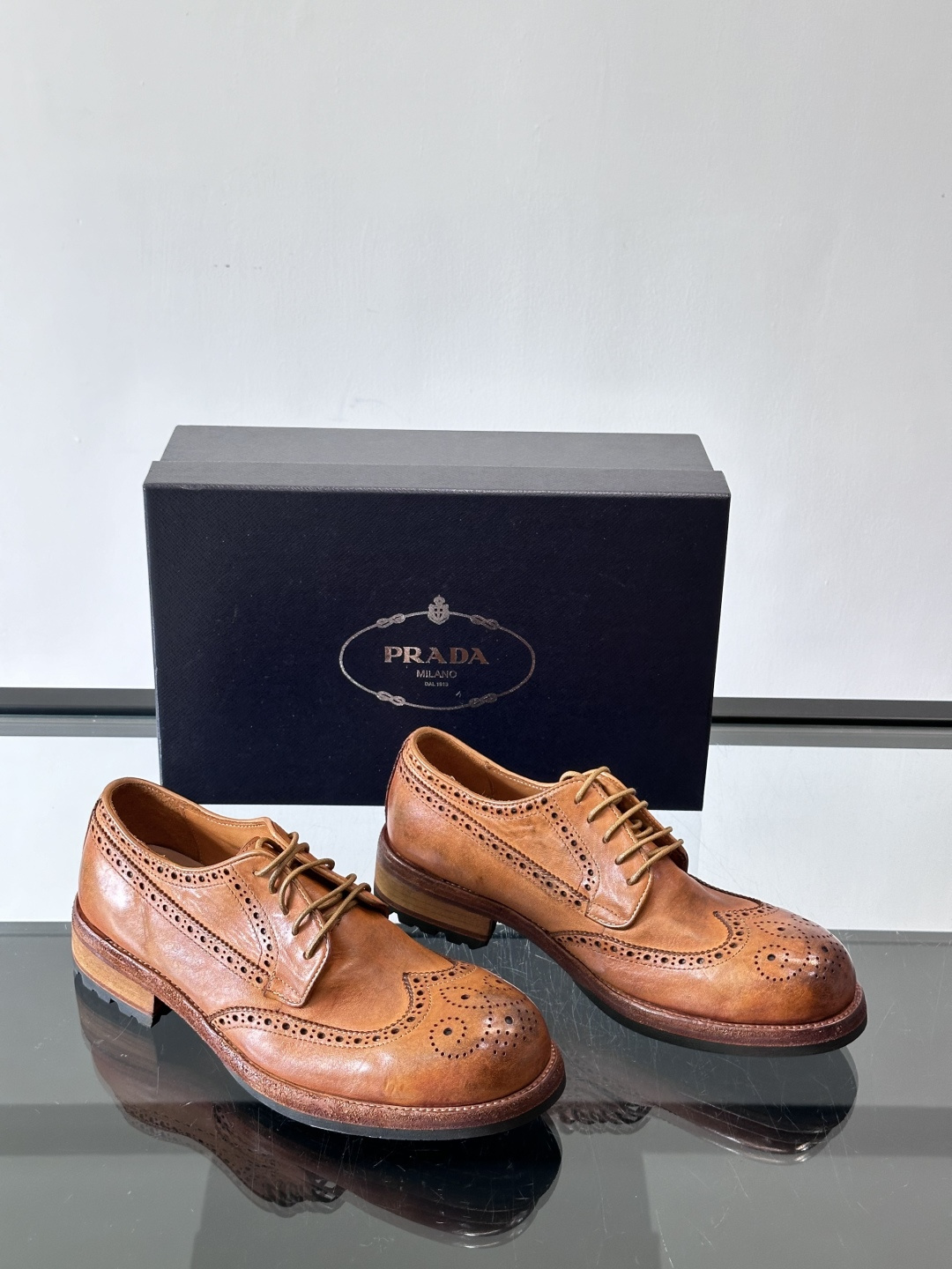 Prad* 男士水洗马皮🐎手工乐福鞋👞，猛货！水洗真皮夹层中底搭配橡胶外底皮鞋，款式新颖时尚，繁复鞋面里