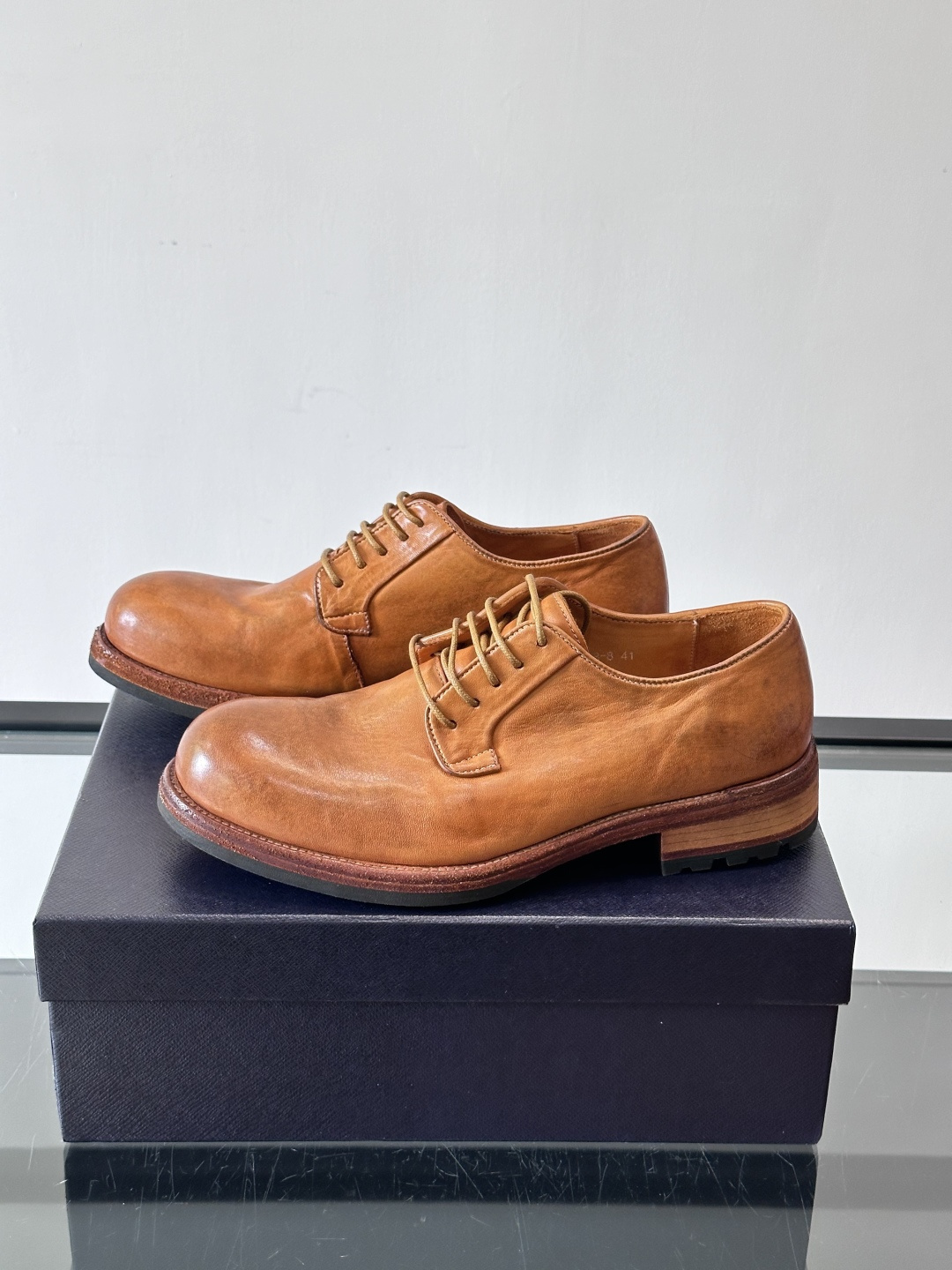 Prad* 男士水洗马皮🐎手工乐福鞋👞，猛货！水洗真皮夹层中底搭配橡胶外底皮鞋，款式新颖时尚，繁复鞋面里