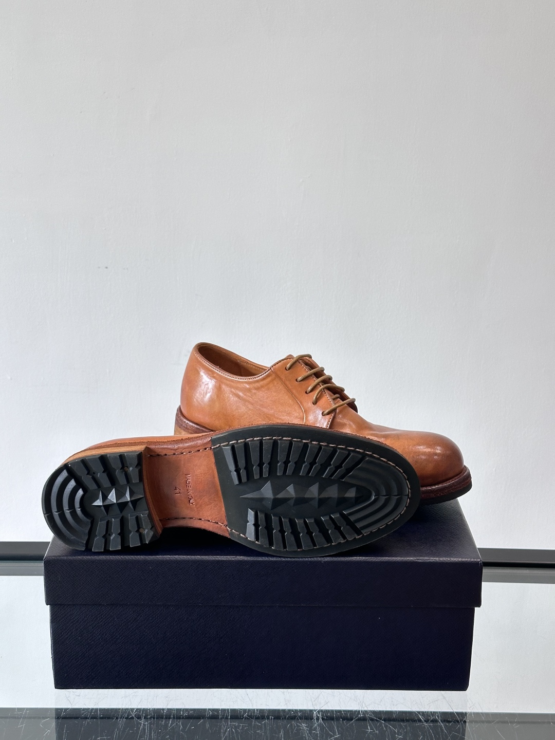 Prad* 男士水洗马皮🐎手工乐福鞋👞，猛货！水洗真皮夹层中底搭配橡胶外底皮鞋，款式新颖时尚，繁复鞋面里