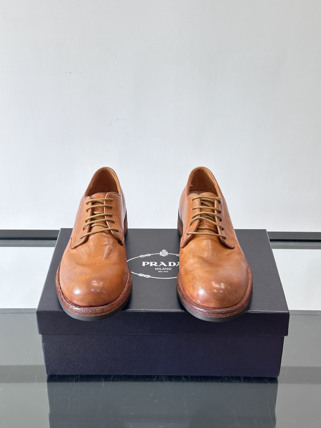 Prad* 男士水洗马皮🐎手工乐福鞋👞，猛货！水洗真皮夹层中底搭配橡胶外底皮鞋，款式新颖时尚，繁复鞋面里