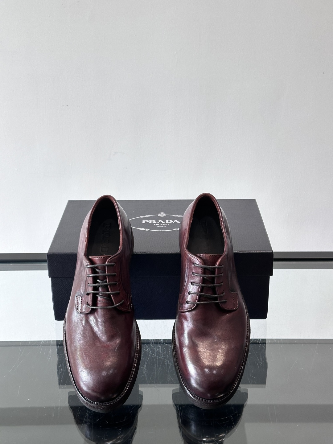 Prad* 男士水洗马皮🐎手工乐福鞋👞，猛货！水洗真皮夹层中底搭配橡胶外底皮鞋，款式新颖时尚，繁复鞋面里