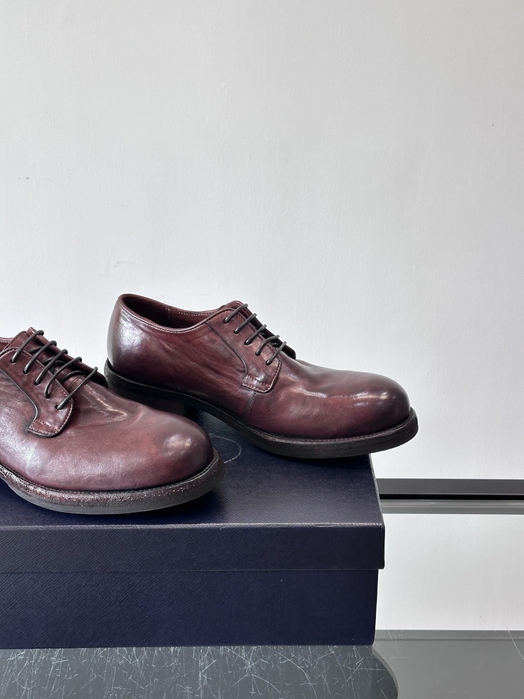 Prad* 男士水洗马皮🐎手工乐福鞋👞，猛货！水洗真皮夹层中底搭配橡胶外底皮鞋，款式新颖时尚，繁复鞋面里