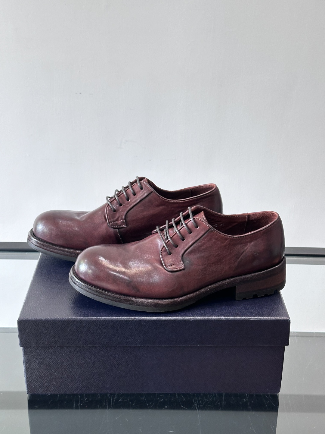 Prad* 男士水洗马皮🐎手工乐福鞋👞，猛货！水洗真皮夹层中底搭配橡胶外底皮鞋，款式新颖时尚，繁复鞋面里