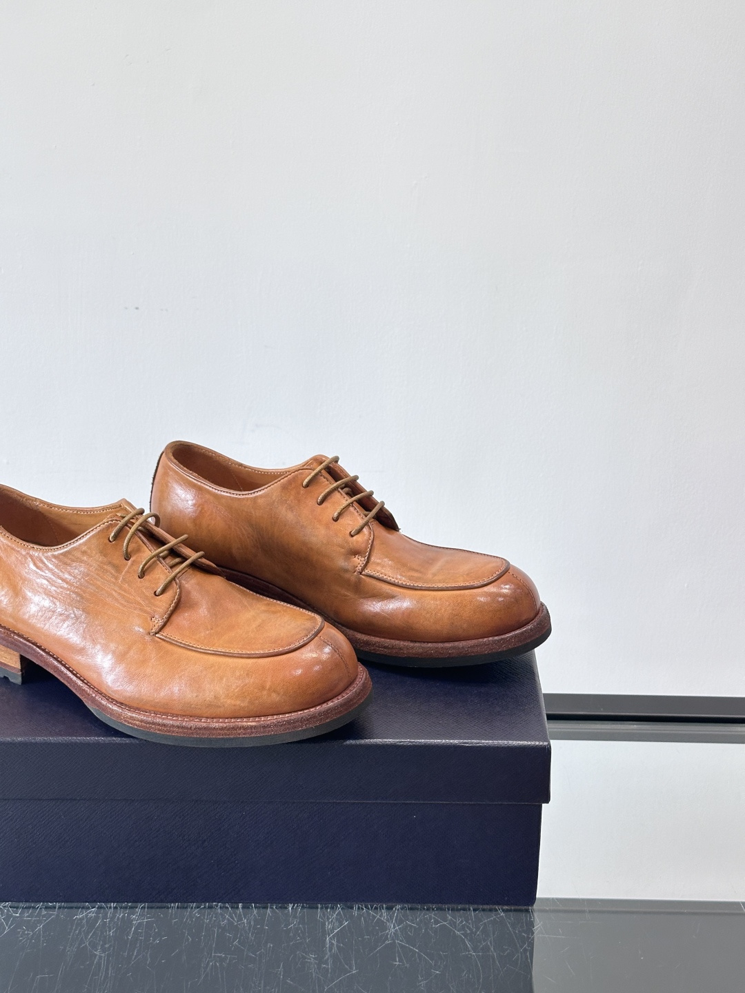 Prad* 男士水洗马皮🐎手工乐福鞋👞，猛货！水洗真皮夹层中底搭配橡胶外底皮鞋，款式新颖时尚，繁复鞋面里