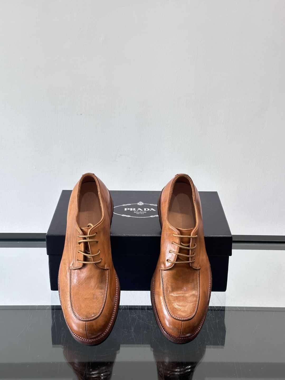 Prad* 男士水洗马皮🐎手工乐福鞋👞，猛货！水洗真皮夹层中底搭配橡胶外底皮鞋，款式新颖时尚，繁复鞋面里