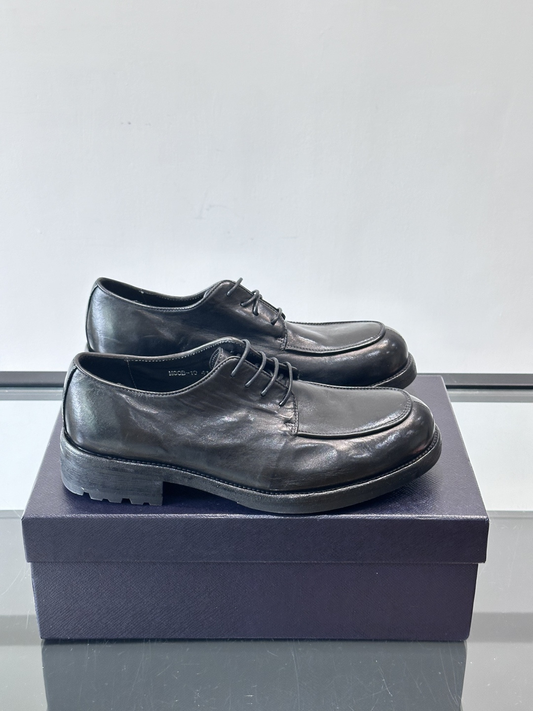 Prad* 男士水洗马皮🐎手工乐福鞋👞，猛货！水洗真皮夹层中底搭配橡胶外底皮鞋，款式新颖时尚，繁复鞋面里