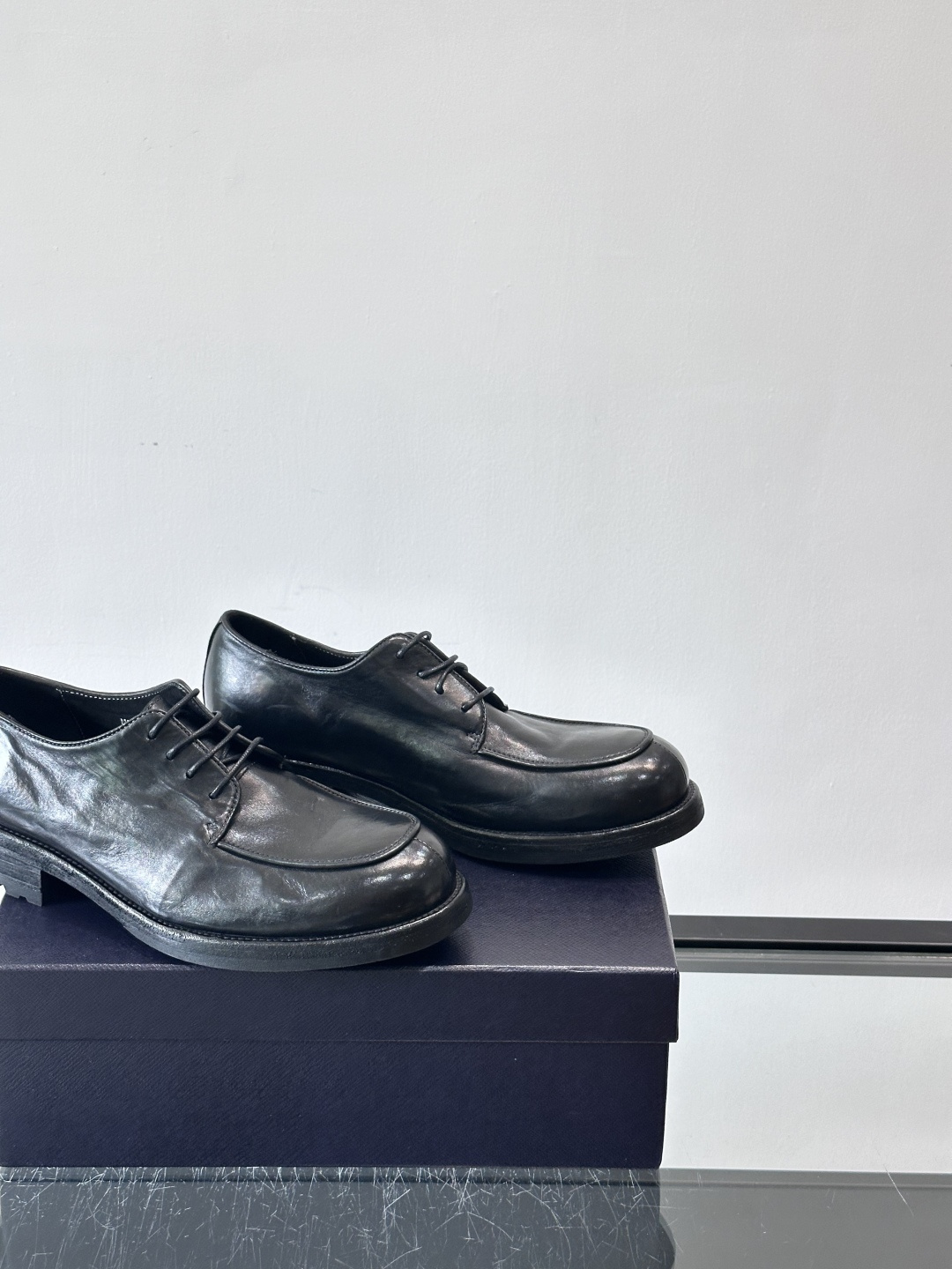 Prad* 男士水洗马皮🐎手工乐福鞋👞，猛货！水洗真皮夹层中底搭配橡胶外底皮鞋，款式新颖时尚，繁复鞋面里