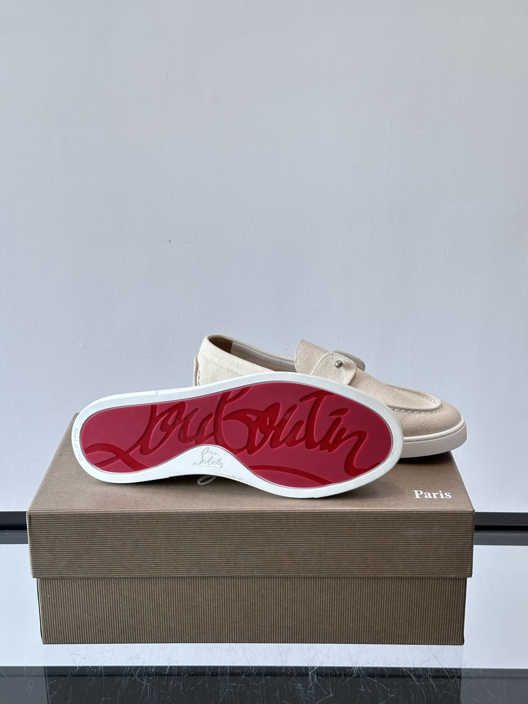 CL 休闲鞋一脚蹬 男士老钱风休闲鞋Christian Louboutin 休闲鞋👟！这双老钱风一脚蹬 