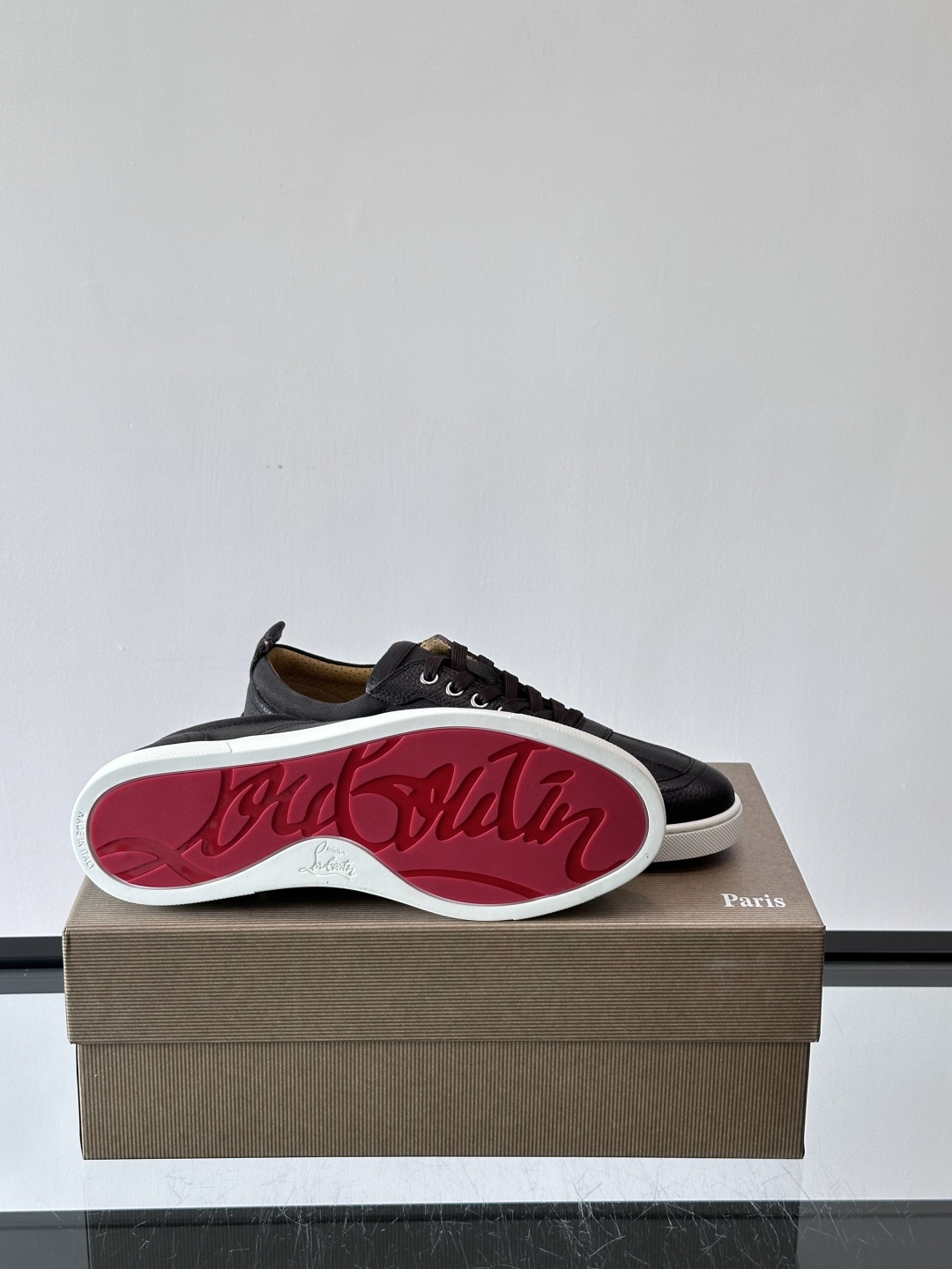 ◾▫C~L 男士低帮经典红底休闲鞋，高端品质，选用进口原版牛皮拼接原版帆布打造，品牌调性鲜艳撞色设计，脚