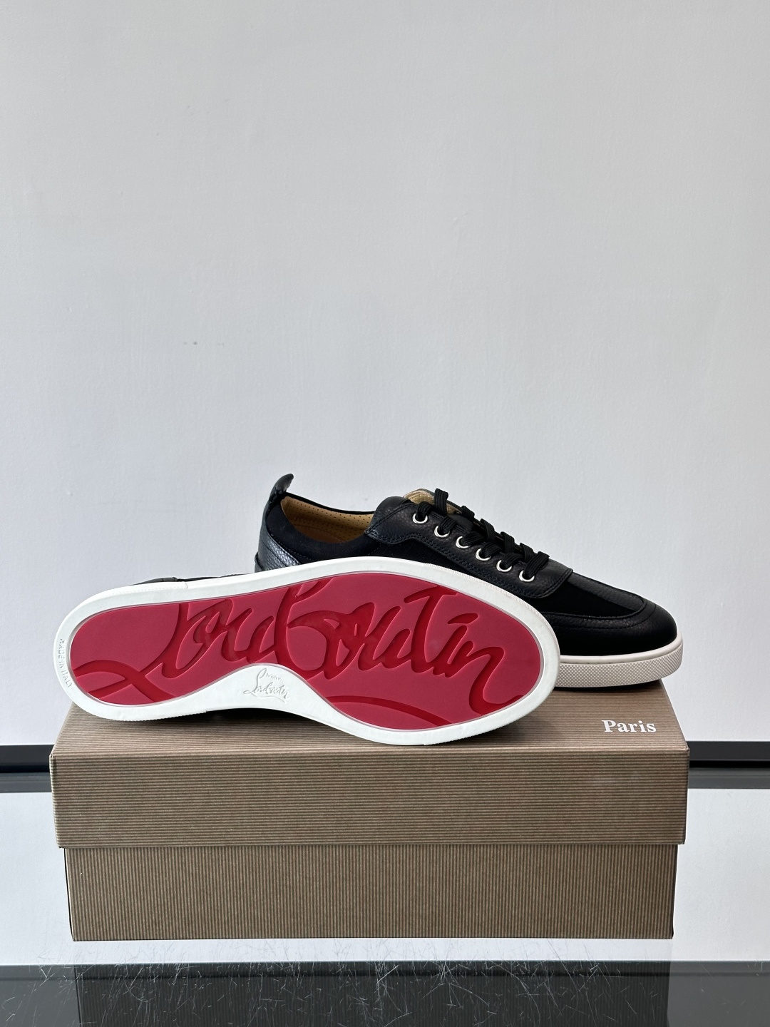 ◾▫C~L 男士低帮经典红底休闲鞋，高端品质，选用进口原版牛皮拼接原版帆布打造，品牌调性鲜艳撞色设计，脚