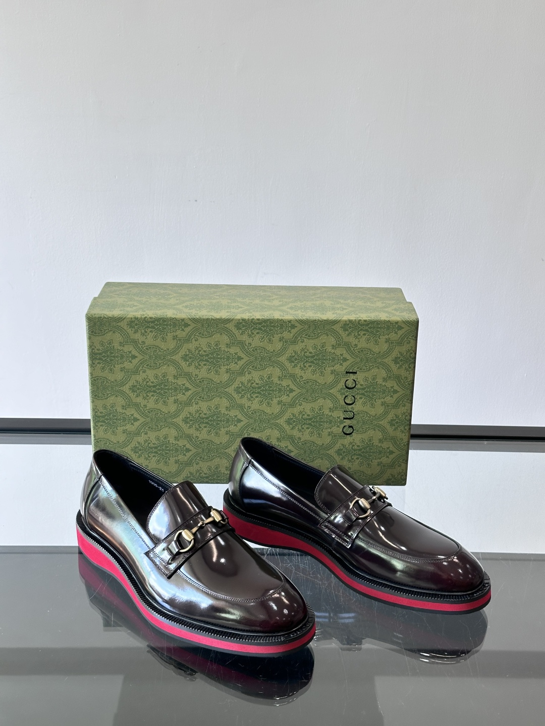 ◾️▫️G家原单男士正装休闲皮鞋，防滑橡胶大底！高端大气，私家开模定制原版品牌五金扣装饰，小牛皮透气内里