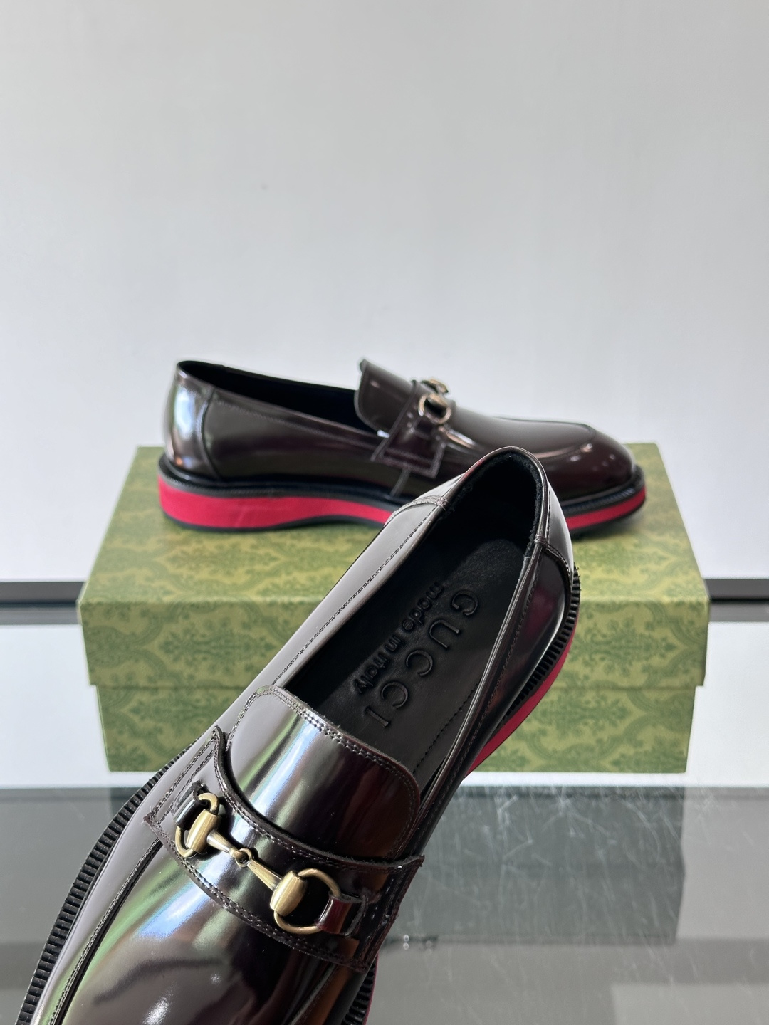 ◾️▫️G家原单男士正装休闲皮鞋，防滑橡胶大底！高端大气，私家开模定制原版品牌五金扣装饰，小牛皮透气内里