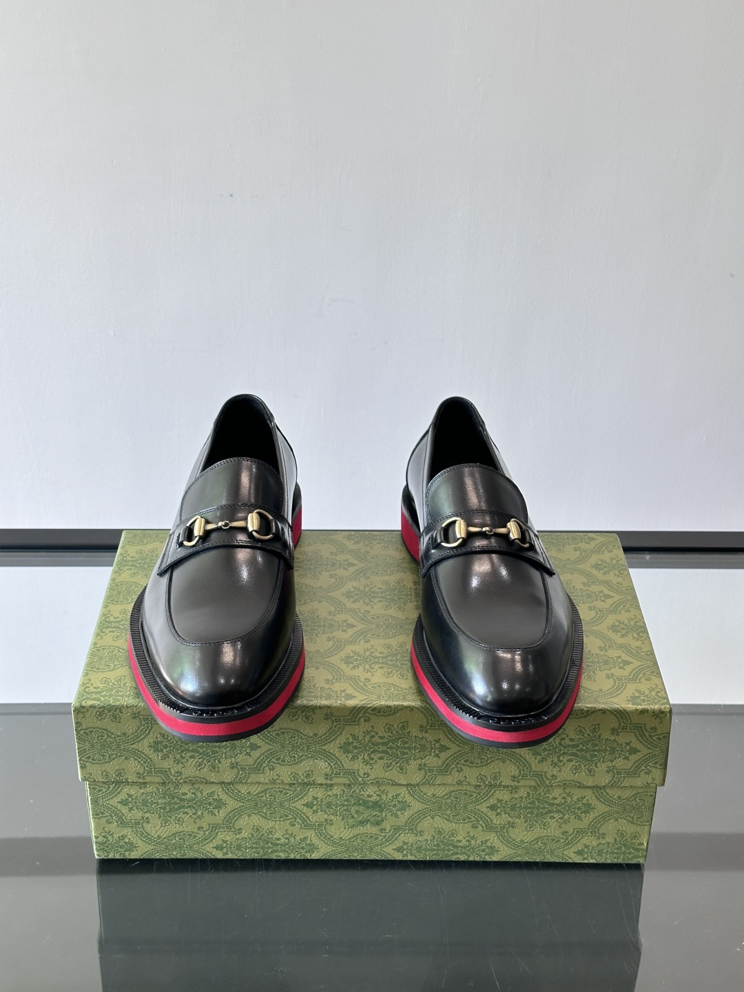 ◾️▫️G家原单男士正装休闲皮鞋，防滑橡胶大底！高端大气，私家开模定制原版品牌五金扣装饰，小牛皮透气内里