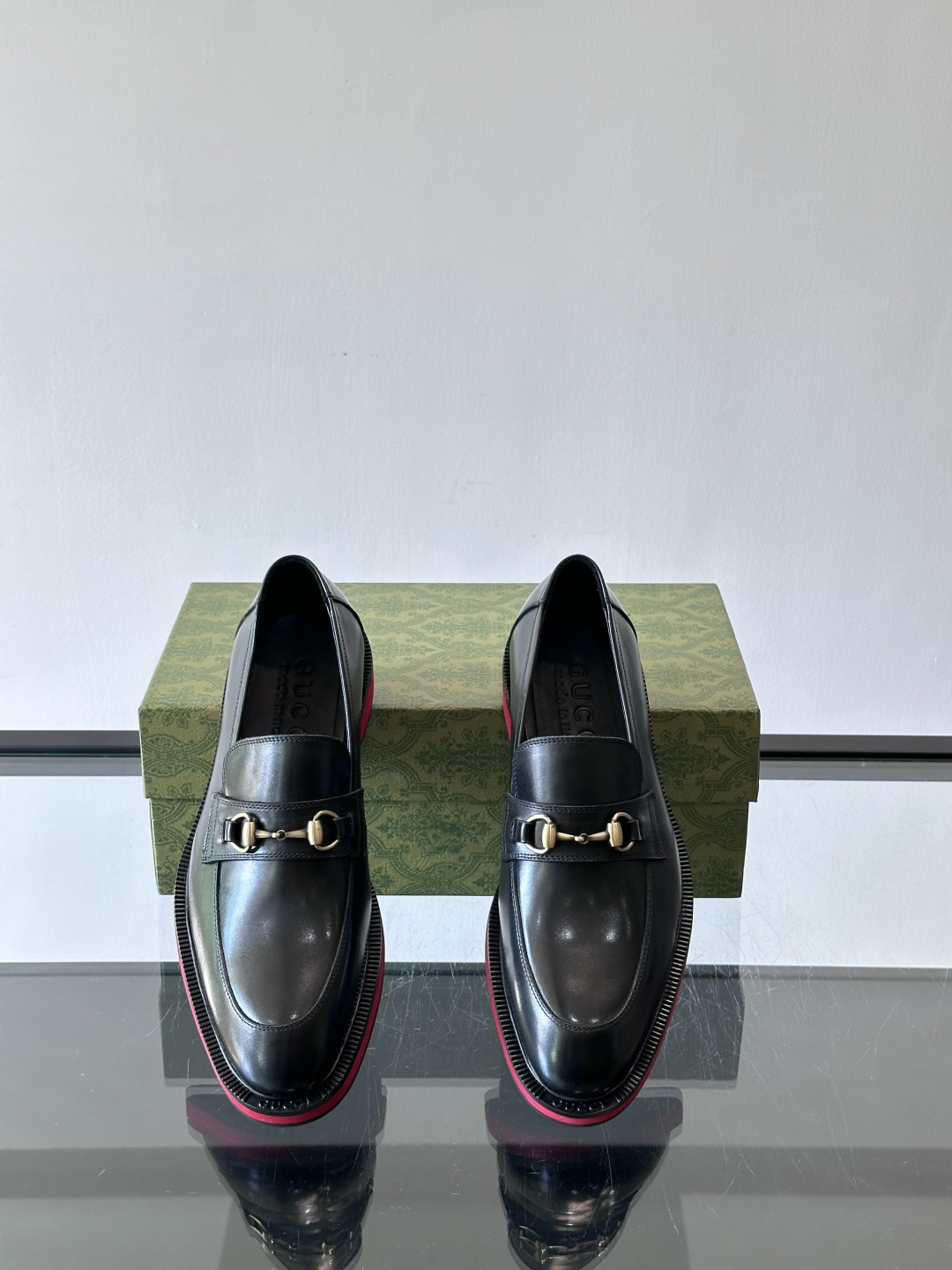 ◾️▫️G家原单男士正装休闲皮鞋，防滑橡胶大底！高端大气，私家开模定制原版品牌五金扣装饰，小牛皮透气内里