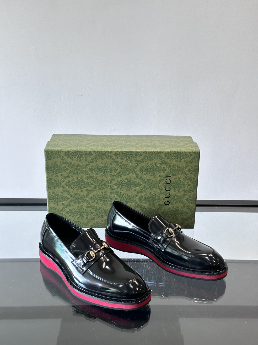 ◾️▫️G家原单男士正装休闲皮鞋，防滑橡胶大底！高端大气，私家开模定制原版品牌五金扣装饰，小牛皮透气内里