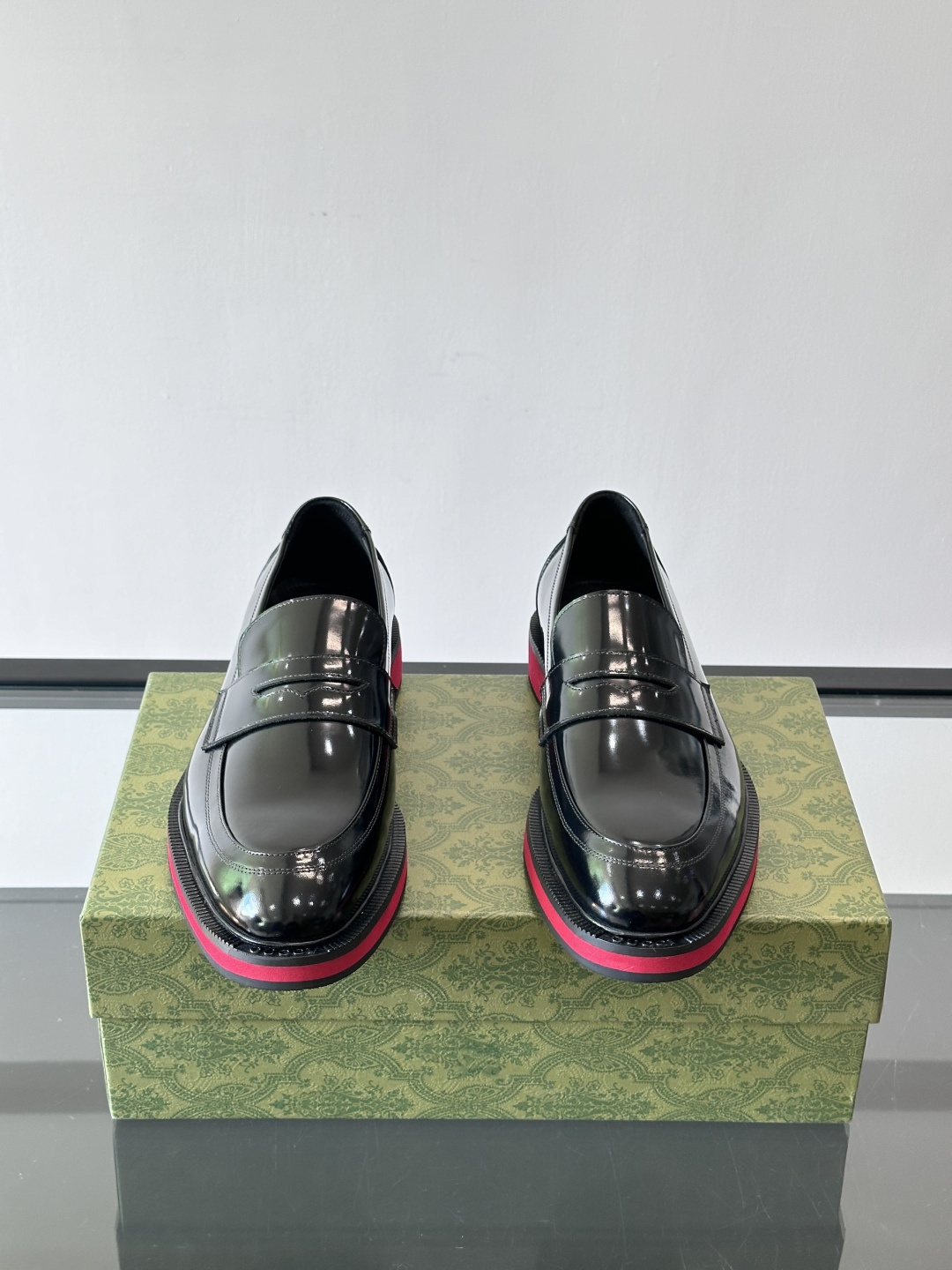 ◾️▫️G家原单男士正装休闲皮鞋，防滑橡胶大底！高端大气，私家开模定制原版品牌五金扣装饰，小牛皮透气内里