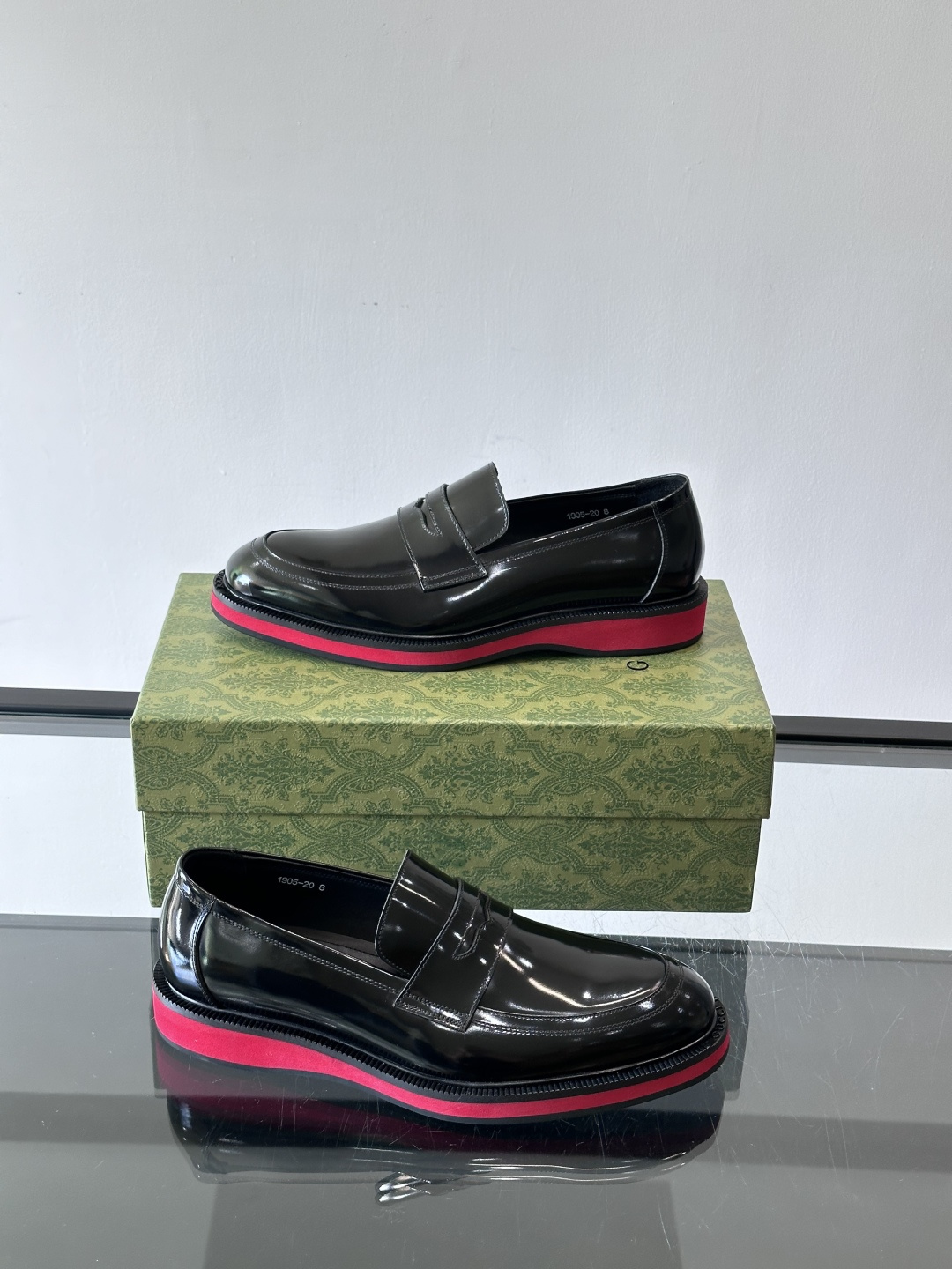 ◾️▫️G家原单男士正装休闲皮鞋，防滑橡胶大底！高端大气，私家开模定制原版品牌五金扣装饰，小牛皮透气内里