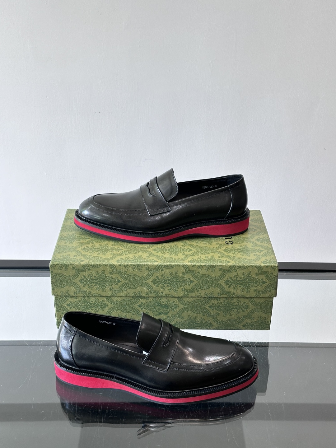 ◾️▫️G家原单男士正装休闲皮鞋，防滑橡胶大底！高端大气，私家开模定制原版品牌五金扣装饰，小牛皮透气内里