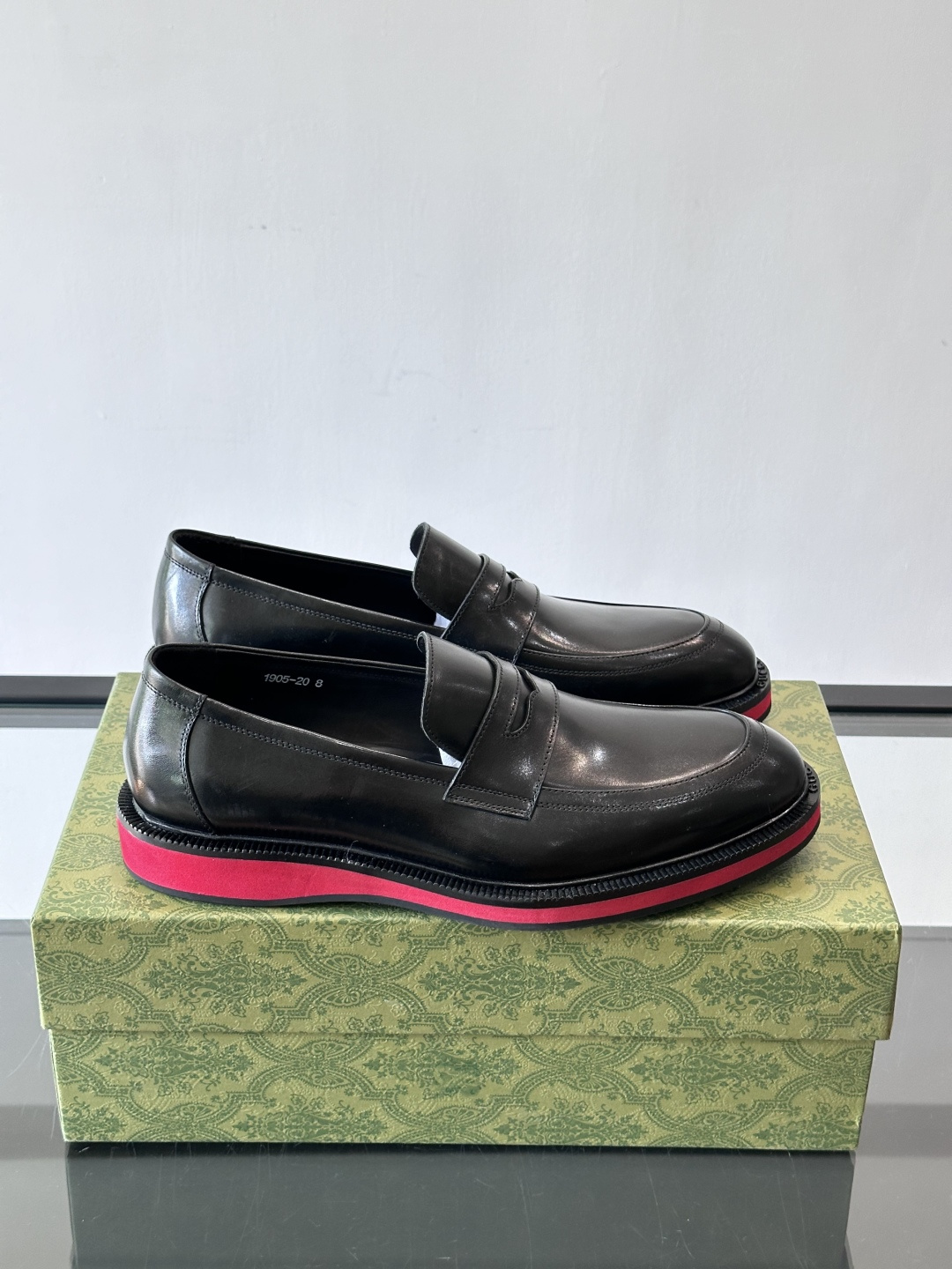 ◾️▫️G家原单男士正装休闲皮鞋，防滑橡胶大底！高端大气，私家开模定制原版品牌五金扣装饰，小牛皮透气内里