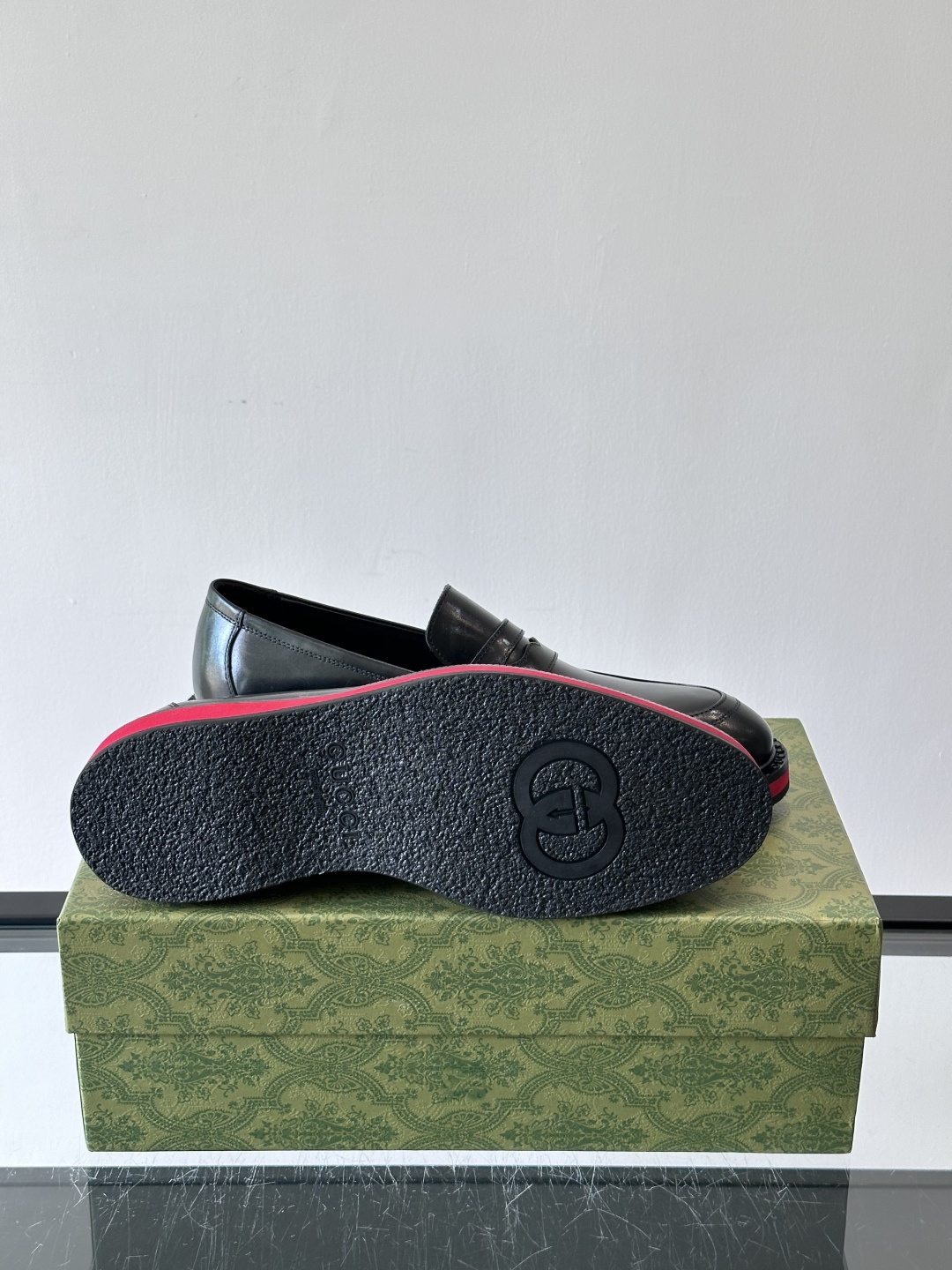 ◾️▫️G家原单男士正装休闲皮鞋，防滑橡胶大底！高端大气，私家开模定制原版品牌五金扣装饰，小牛皮透气内里