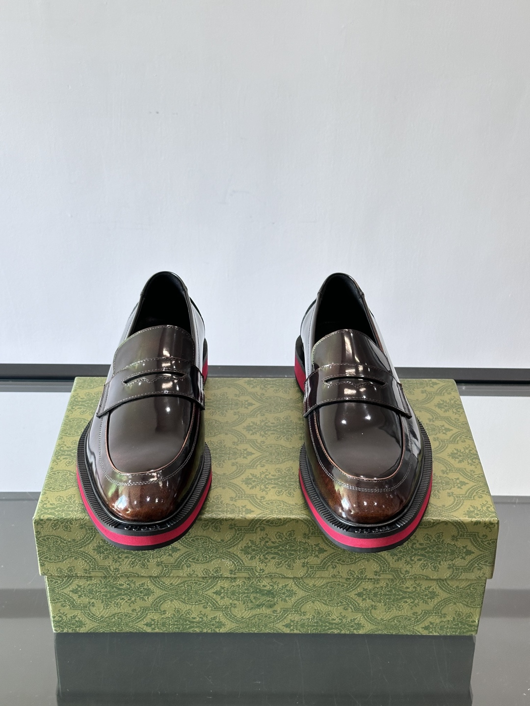 ◾️▫️G家原单男士正装休闲皮鞋，防滑橡胶大底！高端大气，私家开模定制原版品牌五金扣装饰，小牛皮透气内里