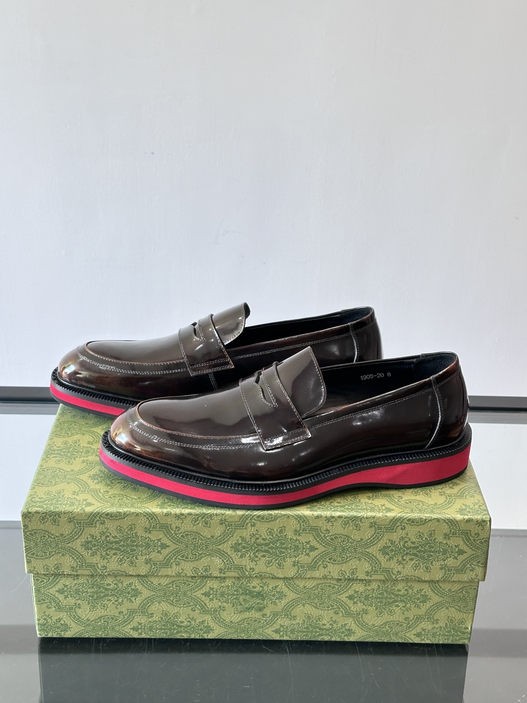 ◾️▫️G家原单男士正装休闲皮鞋，防滑橡胶大底！高端大气，私家开模定制原版品牌五金扣装饰，小牛皮透气内里