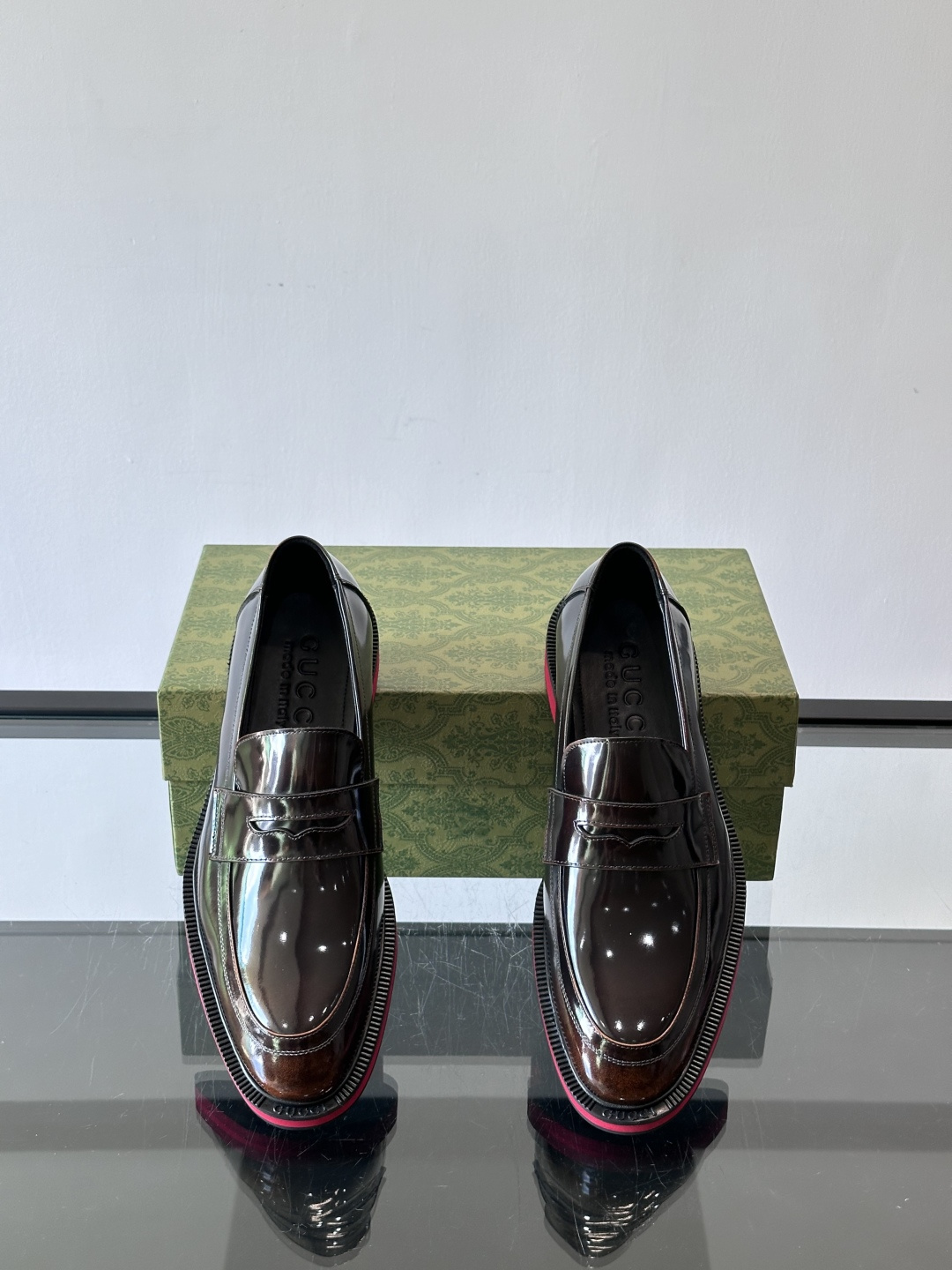 ◾️▫️G家原单男士正装休闲皮鞋，防滑橡胶大底！高端大气，私家开模定制原版品牌五金扣装饰，小牛皮透气内里