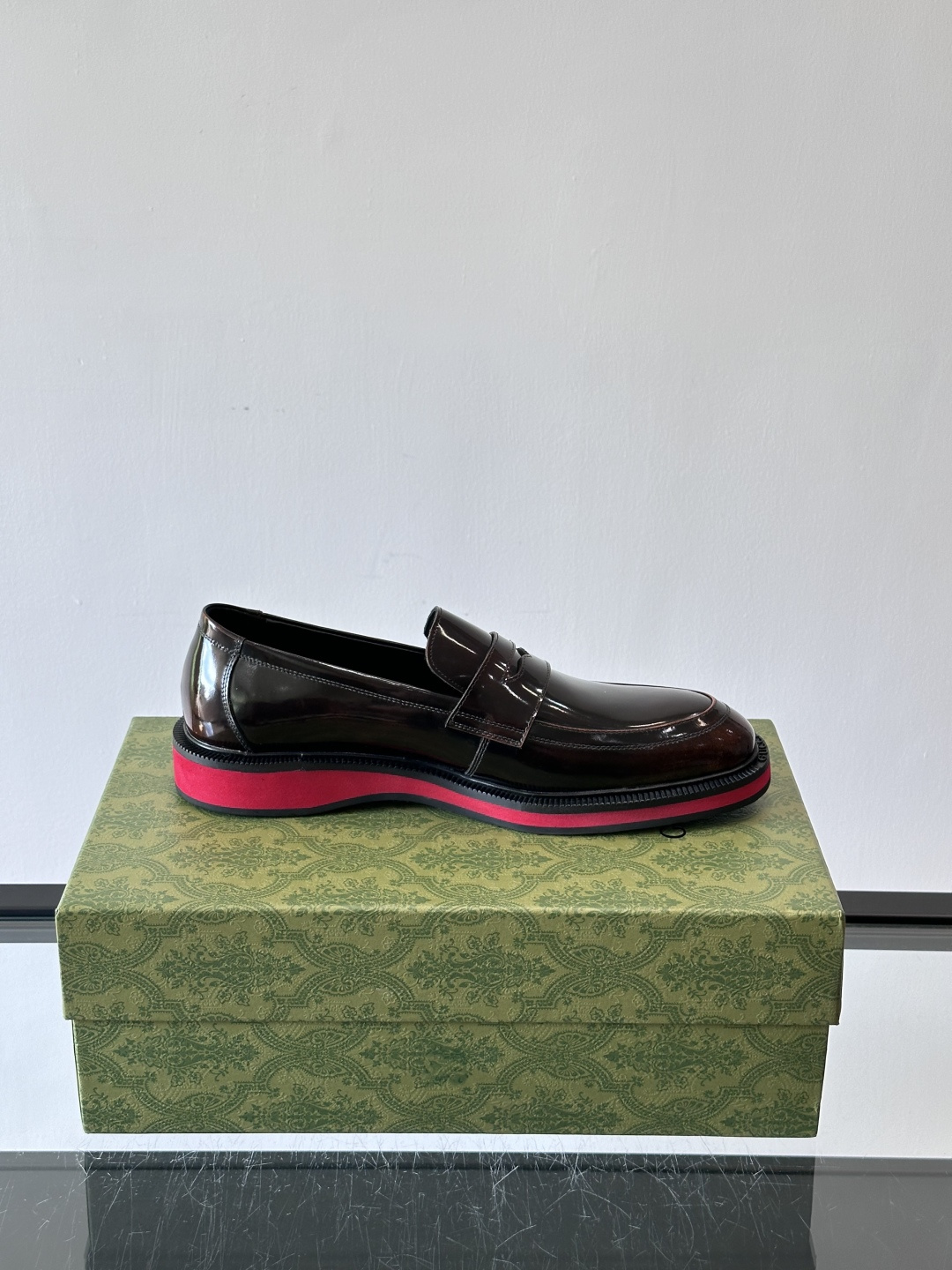 ◾️▫️G家原单男士正装休闲皮鞋，防滑橡胶大底！高端大气，私家开模定制原版品牌五金扣装饰，小牛皮透气内里