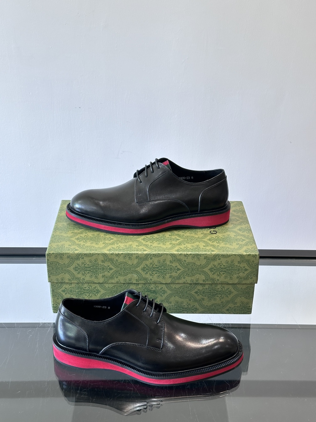 ◾️▫️G家原单男士正装休闲皮鞋，防滑橡胶大底！高端大气，私家开模定制原版品牌五金扣装饰，小牛皮透气内里