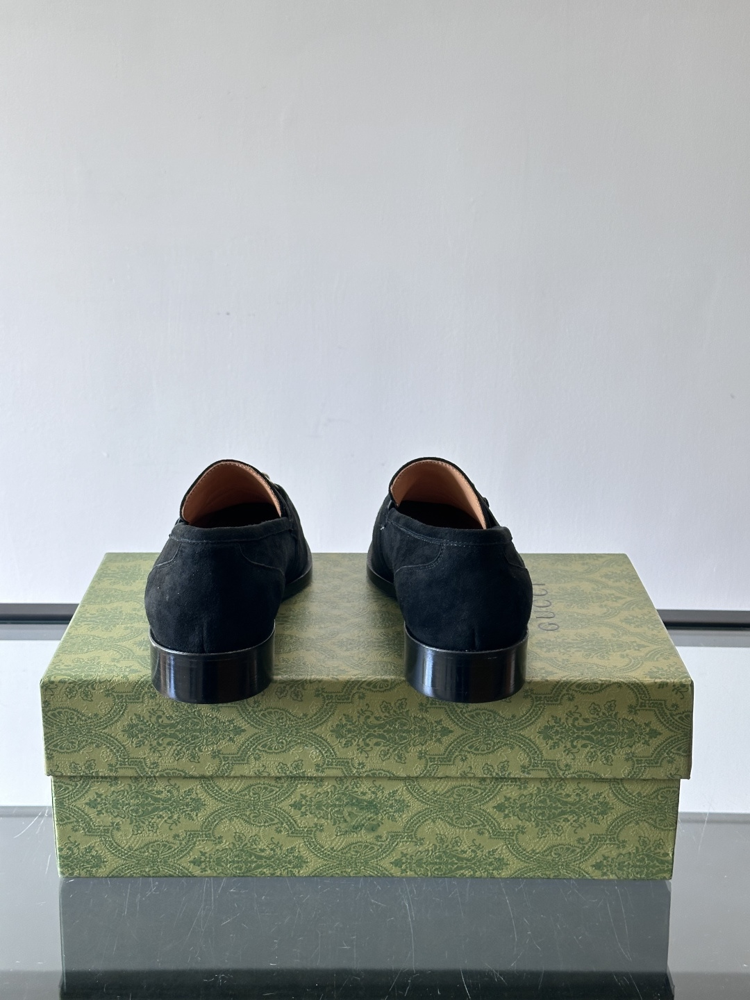 gucci 男士商务小皮鞋，上脚非常好看！精品商务休闲皮鞋💥💥真皮大底产品意大利进口牛皮制作🐂进口水染牛