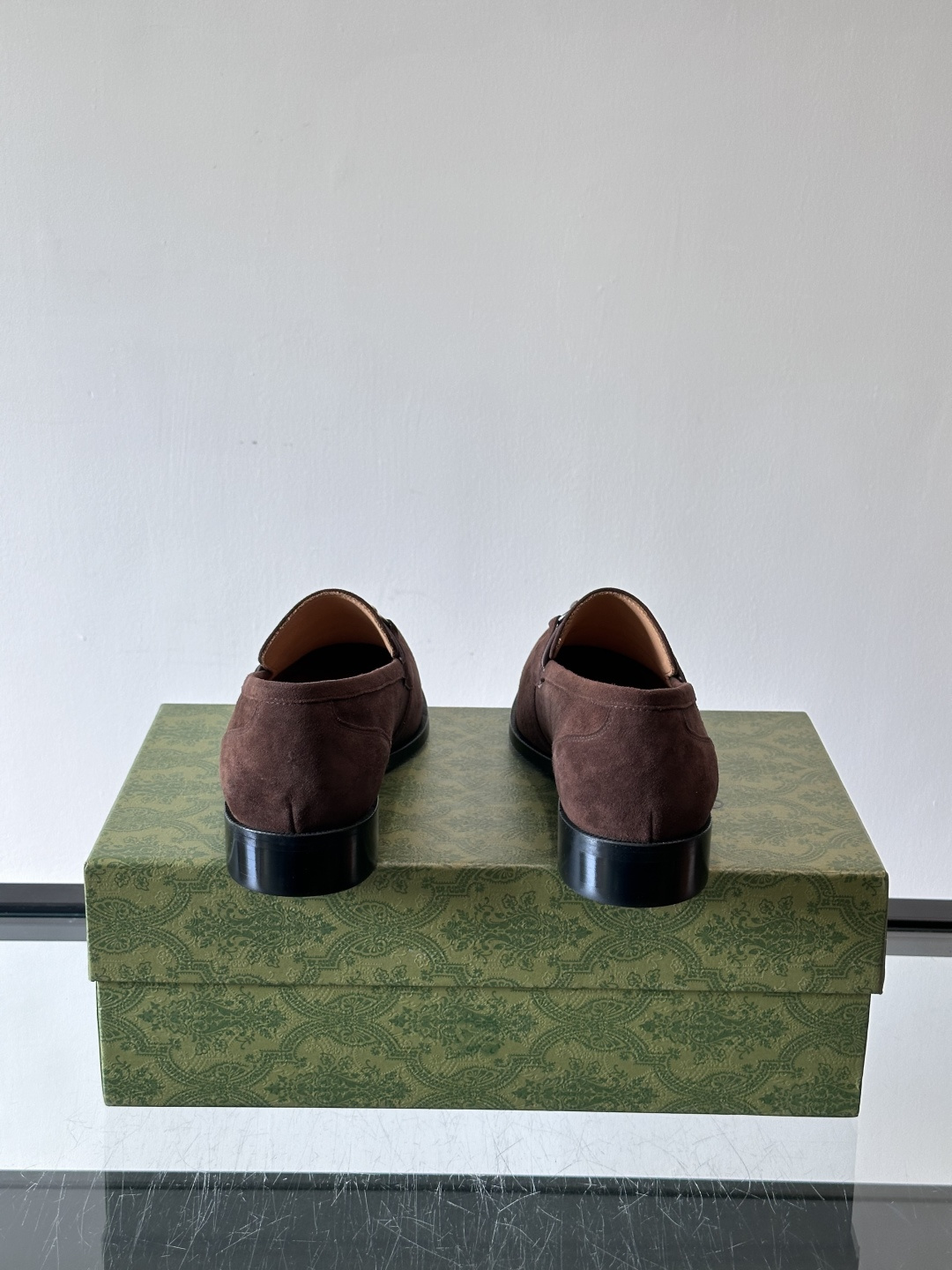 gucci 男士商务小皮鞋，上脚非常好看！精品商务休闲皮鞋💥💥真皮大底产品意大利进口牛皮制作🐂进口水染牛