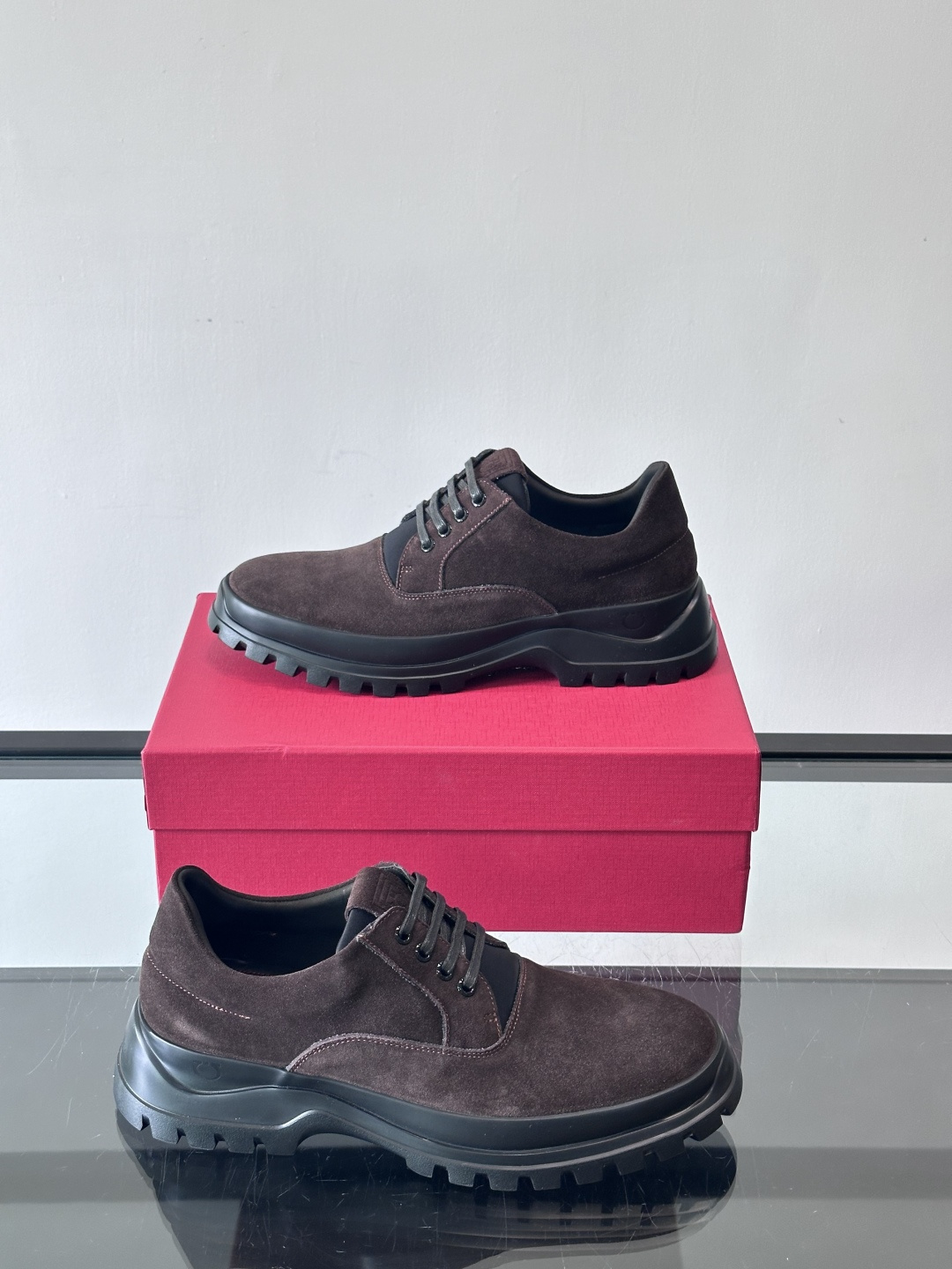 F🆕高端男士正装鞋休闲皮鞋，绅士臻享 型男必备 头层牛皮鞋面 皮质质感一览无余 小牛皮透气内里，橡胶防滑