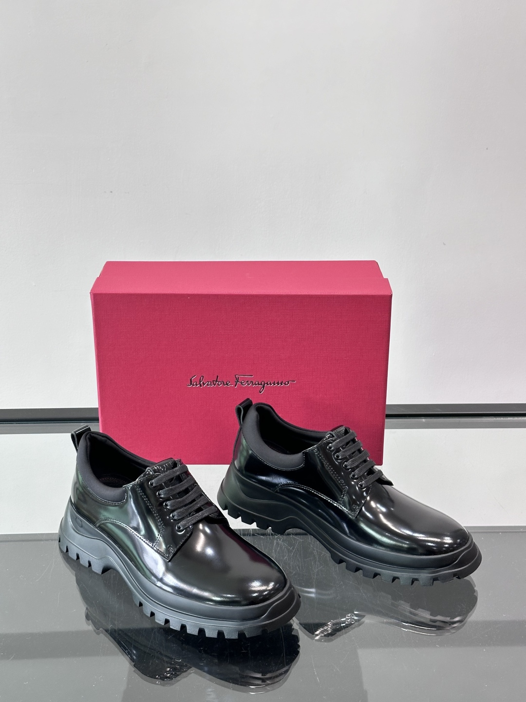 F🆕高端男士正装鞋休闲皮鞋，绅士臻享 型男必备 头层牛皮鞋面 皮质质感一览无余 小牛皮透气内里，橡胶防滑