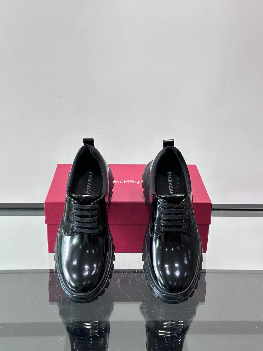 F🆕高端男士正装鞋休闲皮鞋，绅士臻享 型男必备 头层牛皮鞋面 皮质质感一览无余 小牛皮透气内里，橡胶防滑