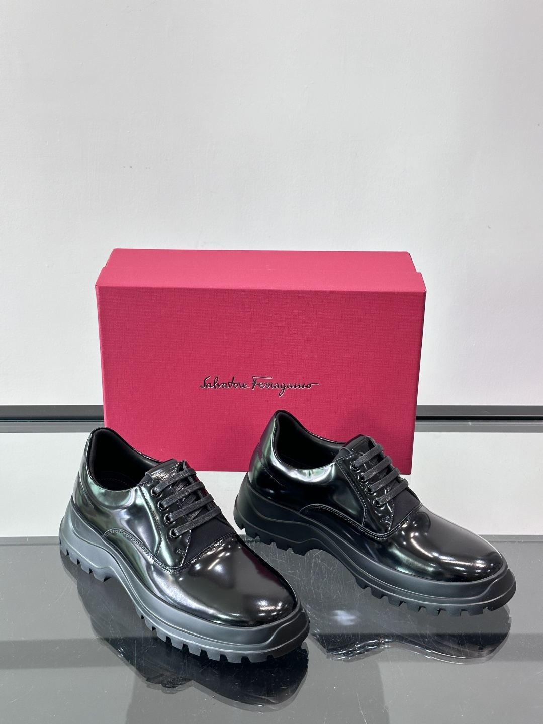 F🆕高端男士正装鞋休闲皮鞋，绅士臻享 型男必备 头层牛皮鞋面 皮质质感一览无余 小牛皮透气内里，橡胶防滑