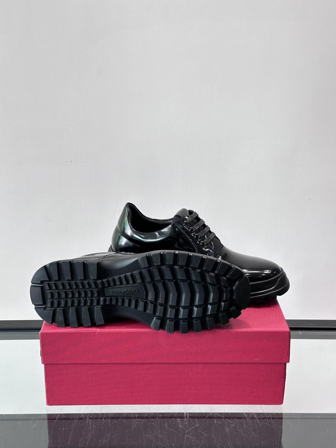 F🆕高端男士正装鞋休闲皮鞋，绅士臻享 型男必备 头层牛皮鞋面 皮质质感一览无余 小牛皮透气内里，橡胶防滑