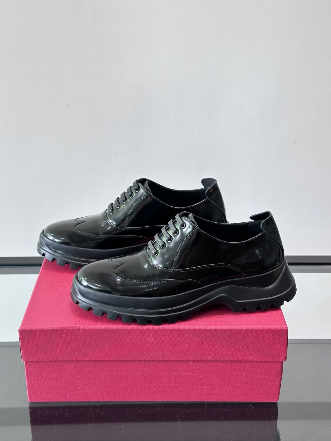 F🆕高端男士正装鞋休闲皮鞋，绅士臻享 型男必备 头层牛皮鞋面 皮质质感一览无余 小牛皮透气内里，橡胶防滑