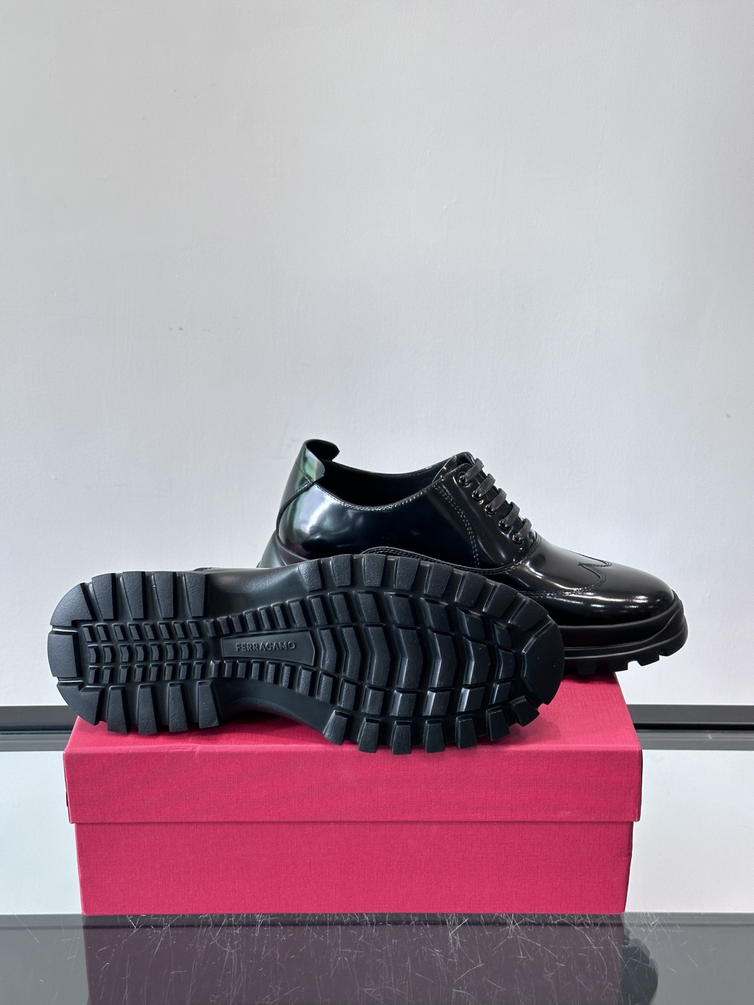 F🆕高端男士正装鞋休闲皮鞋，绅士臻享 型男必备 头层牛皮鞋面 皮质质感一览无余 小牛皮透气内里，橡胶防滑