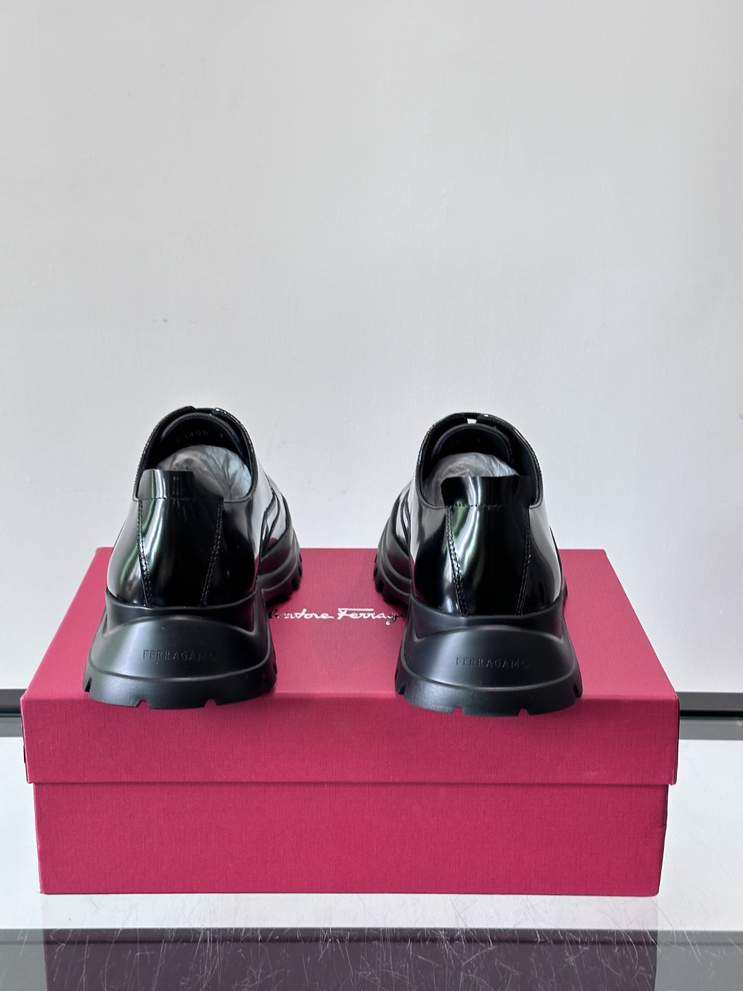 F🆕高端男士正装鞋休闲皮鞋，绅士臻享 型男必备 头层牛皮鞋面 皮质质感一览无余 小牛皮透气内里，橡胶防滑