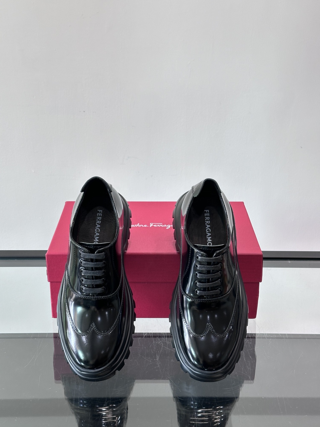 F🆕高端男士正装鞋休闲皮鞋，绅士臻享 型男必备 头层牛皮鞋面 皮质质感一览无余 小牛皮透气内里，橡胶防滑