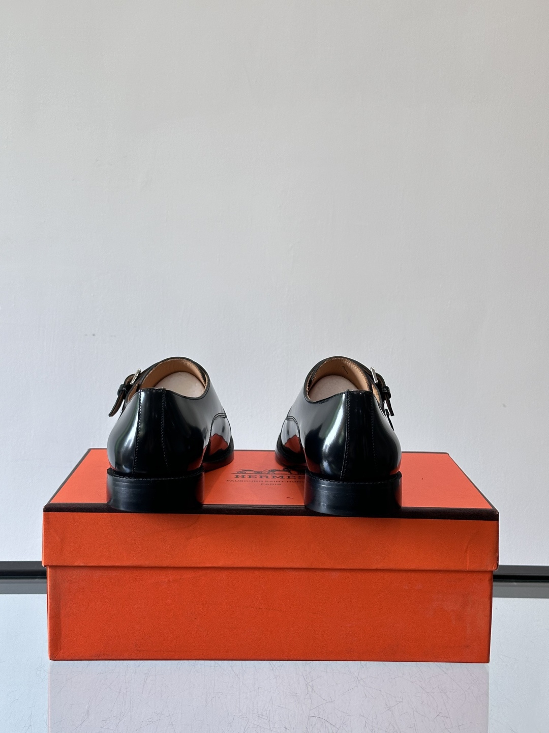 H爱马仕双扣孟克鞋，头层牛皮+金属扣带，质感细腻又耐用！圆头设计+经典缝线，低调优雅，商务休闲都能轻松驾