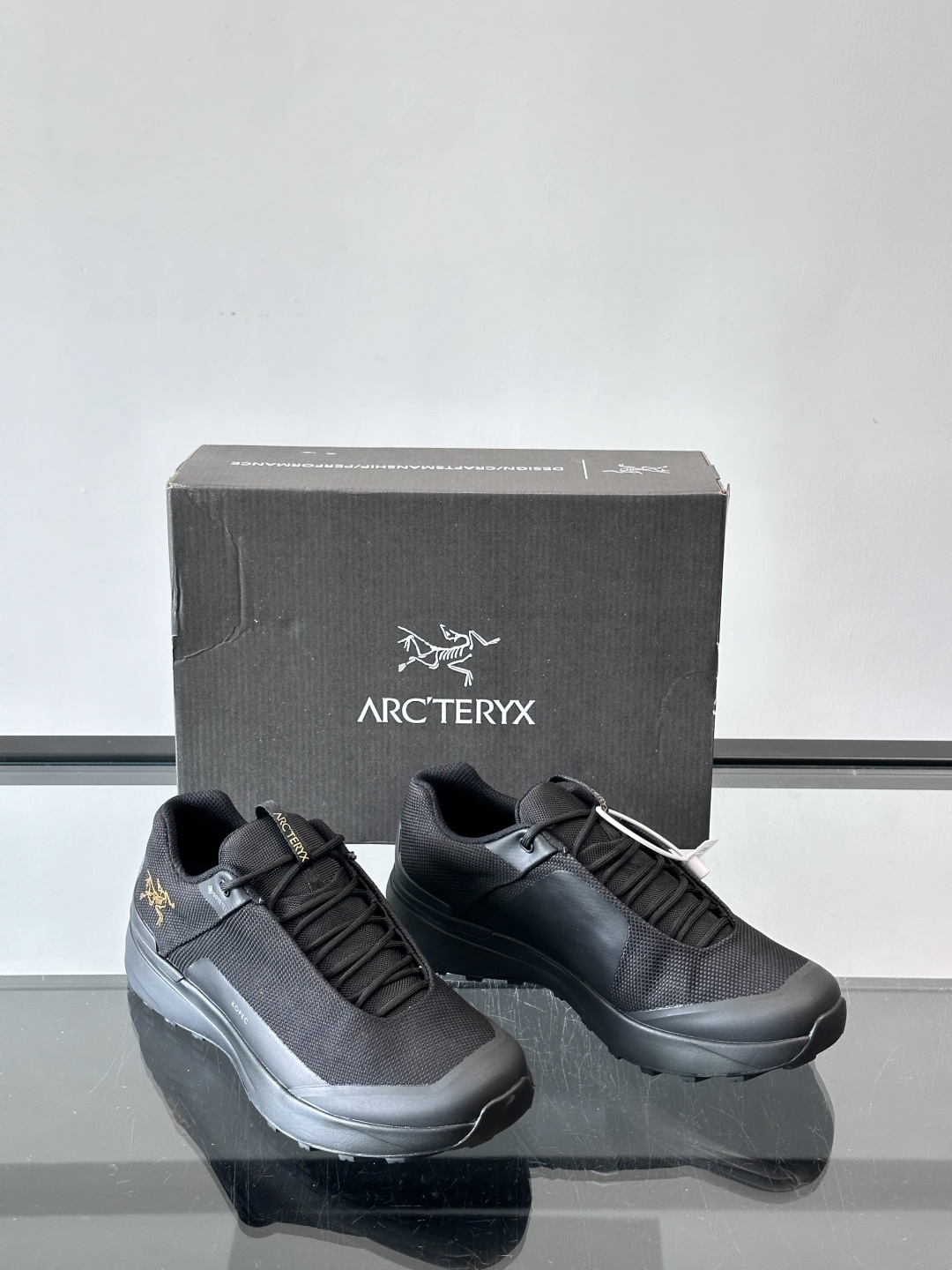 ARC’TERYX KoPec GTX黑金徒步鞋，GORE-TEX防水透气，户外徒步&日常穿搭都OK！鞋