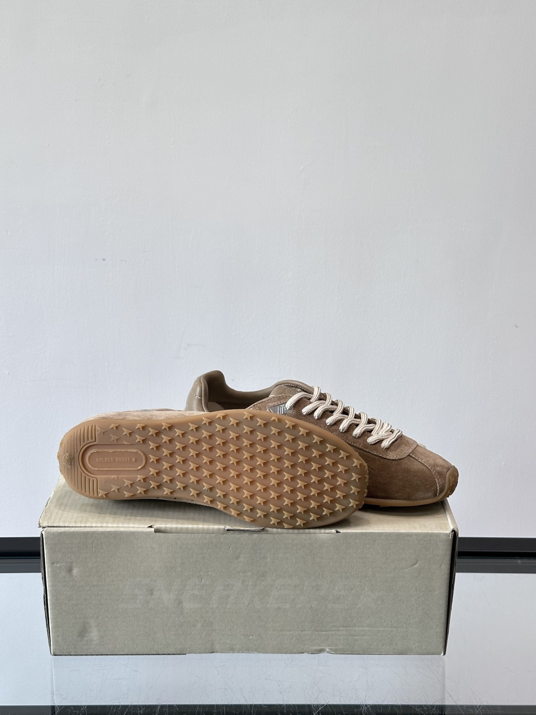 Golden Goose Marathon SPeed系列棕l小脏鞋，经典复古德训鞋灵感，绒面皮革+做旧
