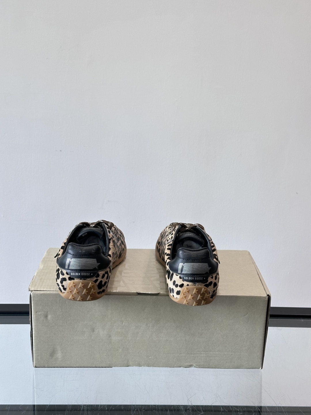 Golden Goose Marathon SPeed系列棕l小脏鞋，经典复古德训鞋灵感，绒面皮革+做旧