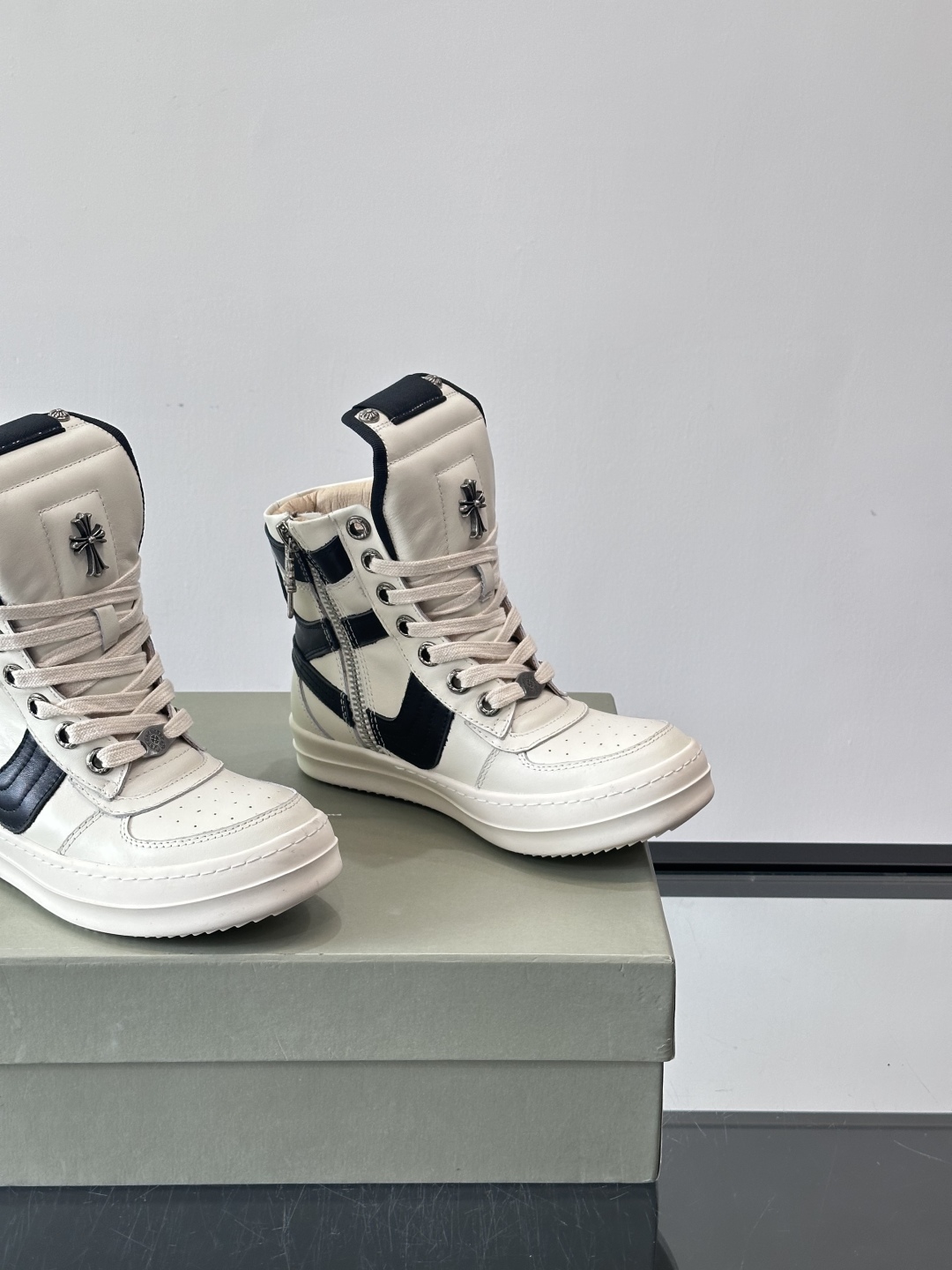 Rick Owens Chrome Hearts High-Top Sneakers - Black & White, Iconic Design 9 cmp i1761413759896 621 0 7