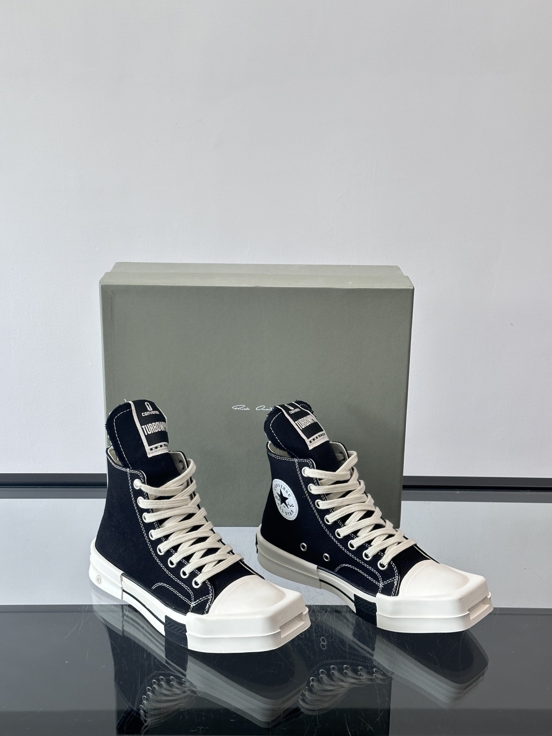 Rick Owens DRKSHDW x Converse Chuck 70: Square Toe, Platform Sneakers 6 cmp i1761414018992 289 0 4