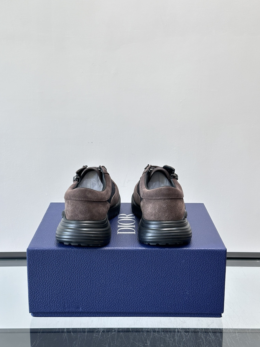 Dior Combat德比鞋迪奥Combat德比鞋，黑色小牛皮+Dior Oblique刺绣，辨识度超高